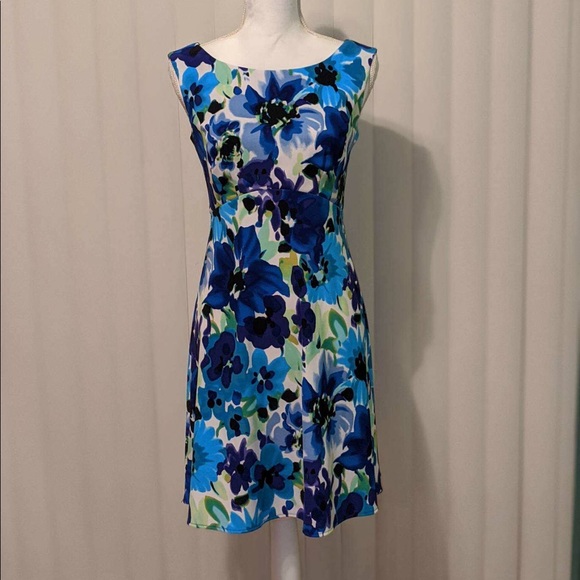 Floral Spring Dress - Picture 1 of 4